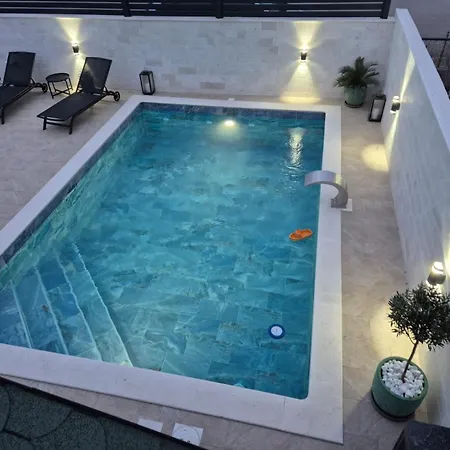 House With A Swimming Pool Kakma, Biograd - 25530 度假居 Polaca